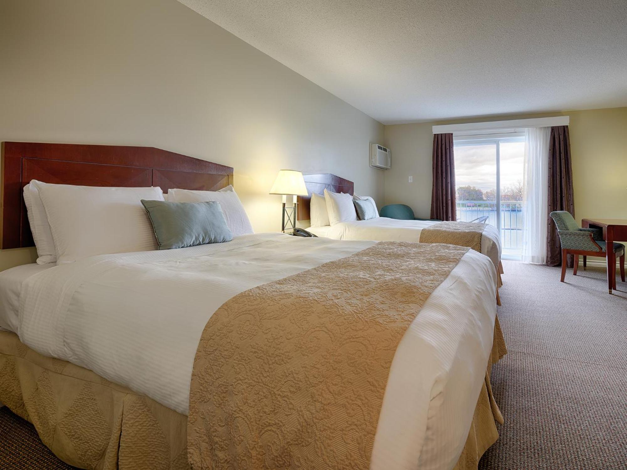 Auberge Handfield Et Spa Saint-Marc-sur-Richelieu Oda fotoğraf